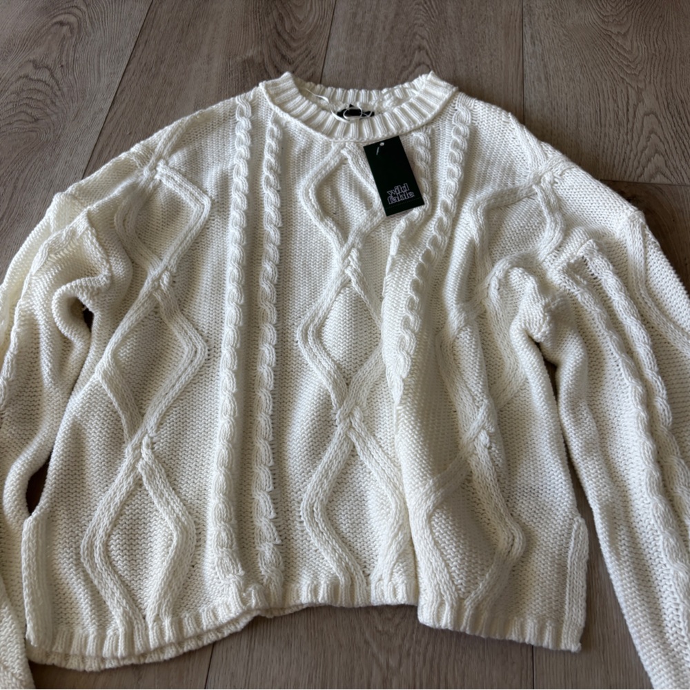 Women's White Cable Knit Sweater wild fable NWT